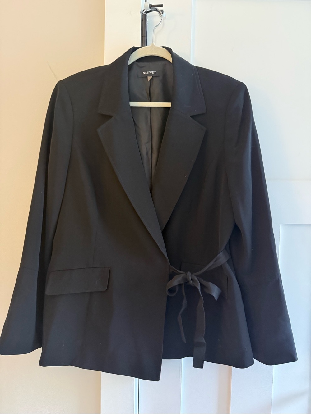 Nine West Black Suit Jacket Draped Tie Front Fully Lined Bell Sleeve 14 XL EUC